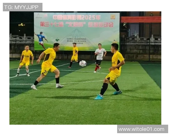 传送足球的奇妙旅程探索足球在不同场景中的传递与互动体验