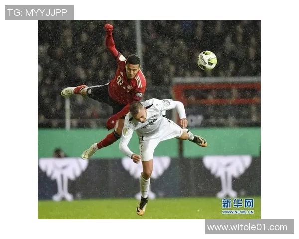 足球豪森:探索足球世界的魅力与激情,感受运动带来的无限可能与团结精神 足球豪森:探索足球世界的魅力与激情,感受运动带来的无限可能与团结精神